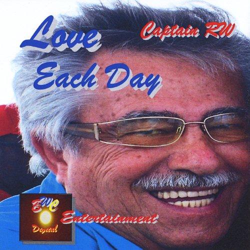 LOVE EACH DAY (CDR)